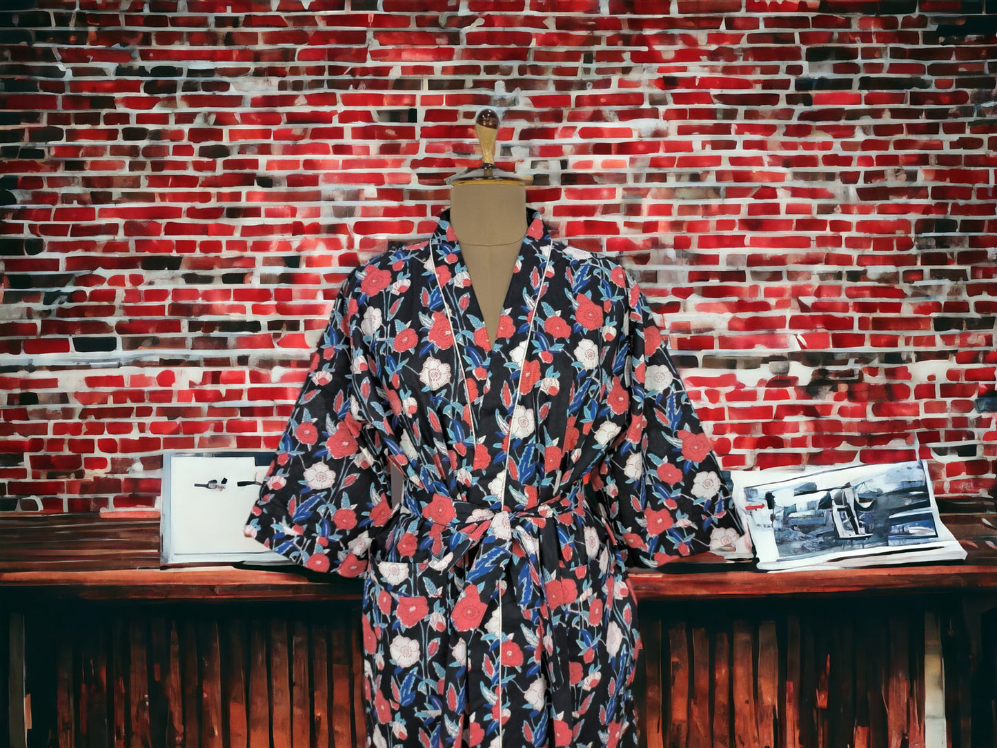 BLACK FLORAL Print - Kimono Robe